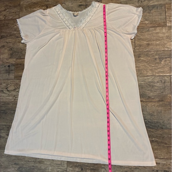 Sears Cream light pink Lace-Trimmed Nightgown - Picture 6 of 6